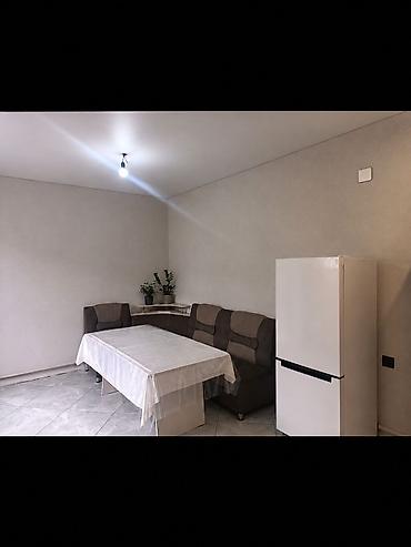 Үйлөрдү сатуу: 5 бөлмө, 180 м², 6 соток, Ново-Покровка, Менчик ээси — 7