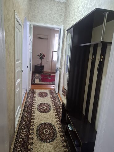продаю дом в городе чолпон ата: 3 бөлмө, Менчик ээси, Чогуу жашоосу жок, Жарым -жартылай эмереги бар