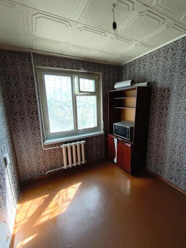 квартииа керек: 1 комната, 34 м², Хрущевка, 3 этаж, ПСО (под самоотделку)