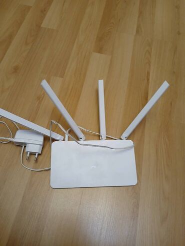 Modemlər və şəbəkə avadanlıqları: Mi router modem satilir prablemi yoxdu iwdek veziyyetde Qiymet sondur