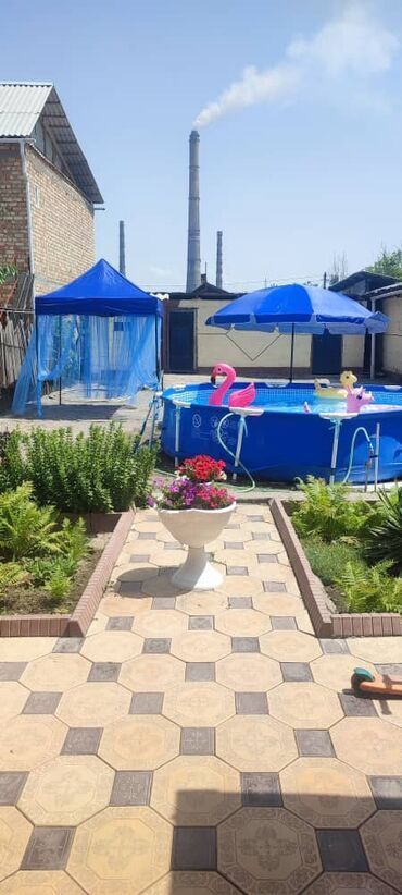 бассейн продаю: Продаю бассейн и шатер на лето детям самое то бассейн семейный