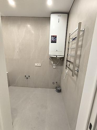 Продажа комнат: Студия с современным ремонтом в минималистичном стиле. - Планировка — 3