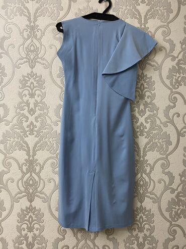 mavi qadın kostyumları: Коктейльное платье, Миди, S (EU 36)
