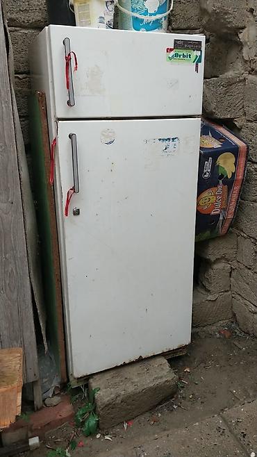 kaset satisi: İki qapılı soyuducu - Üst bölmə: dondurucu. Ayrı qapı ilə. - Alt — 1