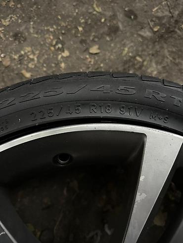 44 2: Колеса в сборе 225 / 45 / R 18, Лето, Б/у, Комплект, Легковые, Литые, отверстий - 5 — 3