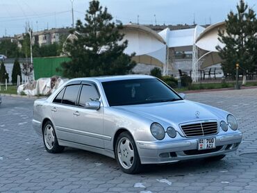 авто 210: Mercedes-Benz A 210: 2002 г., 3.2 л, Автомат, Бензин, Седан
