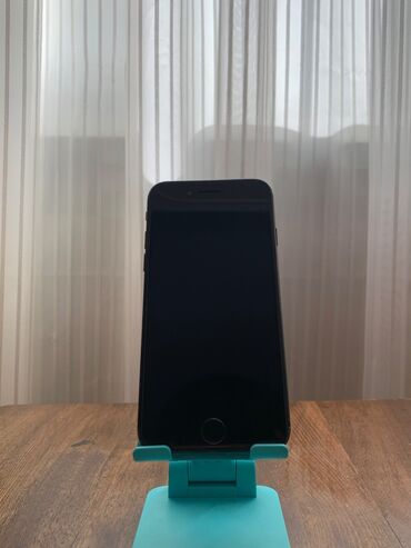 iphone 4 qiymeti: IPhone 7, 32 GB, Qara