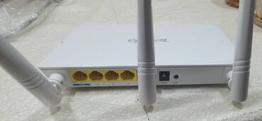 saz modem qiymətləri: Tenda modem. 3 antennali, 4 girişli.
20 azn