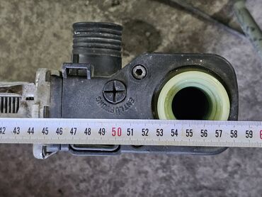 Радиаторы: Радиатор охлаждения двигателя BMW E30, 318i, 1991г.в. Оригинал BEHR — 25