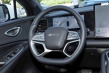 byd 2025: BYD : 2025 г., Электромобиль, Кроссовер — 10