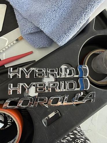 crv 2: Надписи-эмблемы для автомобиля Toyota: - HYBRID (2 шт.) — — 1