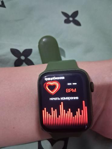 apple watch 10: Смарт-часы с прямоугольным экраном и силиконовым ремешком цвета хаки — 1