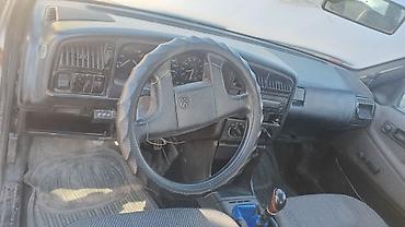 Volkswagen: Volkswagen Passat Variant: 1990 г., 1.9 л, Механика, Дизель, Универсал — 9