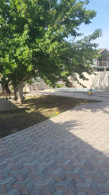 Uzunmüddətli kirayə evlər: 120 kv. m, 4 otaqlı — 6