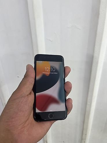black sharp: IPhone 7, Б/у, 128 ГБ, Черный, Защитное стекло, 80 % — 1