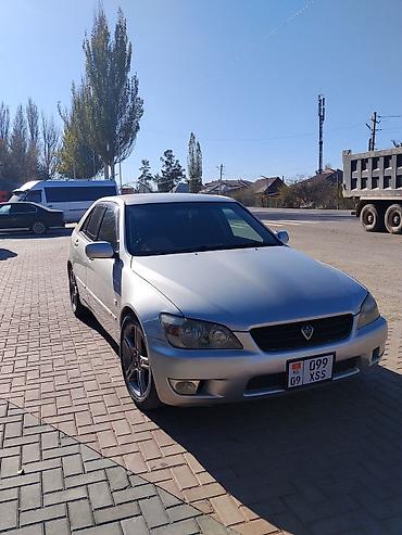 275 35 22: Toyota Altezza: 1999 г., 2 л, Автомат, Бензин, Седан — 8