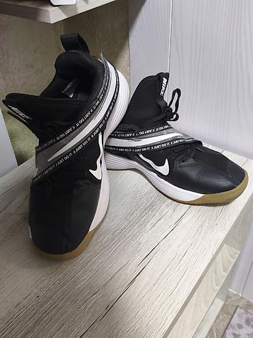 nike tech flece: Кроссовки Nike (баскетбольные) - Модель: низко-средний силуэт с — 1