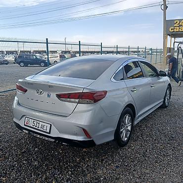 соната сары: Hyundai Sonata: 2018 г., 2 л, Автомат, Газ, Седан — 4
