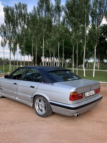 bmw 5 серия 525i mt: BMW 5 series: 1990 г., 2.5 л, Механика, Бензин, Седан