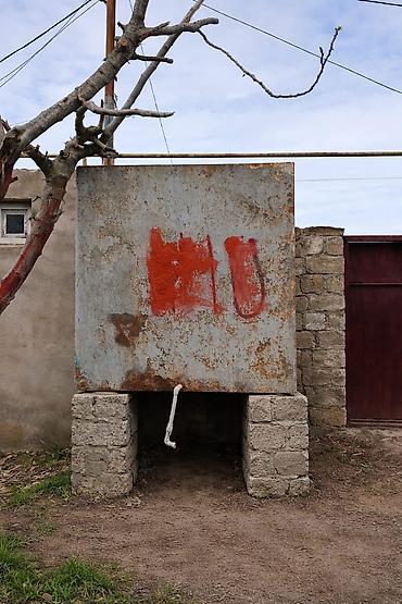 plasdik cen: Deşiyi yoxtur ev satılır deye satılır. 5ton — 1