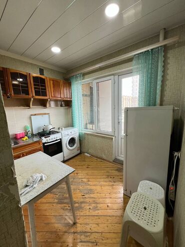 Köhnə tikili: Bakı, 3 otaqlı, Köhnə tikili, m. Həzi Aslanov, 90 kv. m -da lalafo.az — 10 Köhnə tikili: Bakı, 3 otaqlı, Köhnə tikili, m. Həzi Aslanov, 90 kv. m — 10