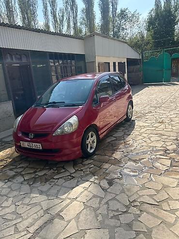 r13 17570: Honda Fit: 2005 г., 1.3 л, Автомат, Бензин, Хэтчбэк — 6