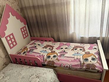 Uşaq mebeli: Qız üçün, İşlənmiş, Çarpayı, Bazasız, Matras ilə, Siyirməsiz — 2