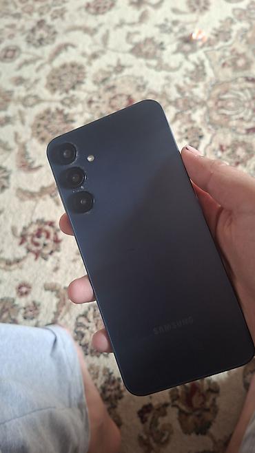 телефон редми 15 с: Смартфон Samsung Galaxy (серия A, тёмно‑синий цвет). Основные — 1