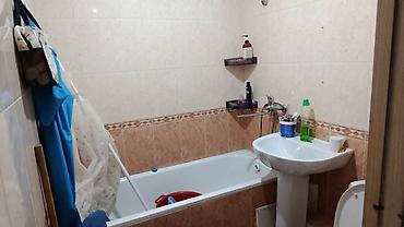 1: 1 комната, 42 м², Восток-5 мкр 106 серия улучшенная, 8 этаж — 4