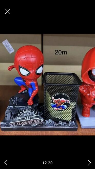 Masaüstü dəstlər: Masaüstü dekorativ aksesuarlar dəsti - Tematik saat fiqurları: - — 2