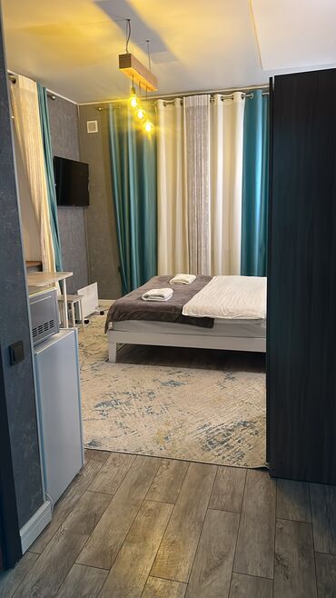 Посуточная аренда квартир: 1 комната, Круглосуточное заселение, Парковка, Постельное белье — 13