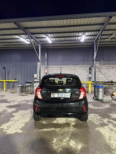 Продажа авто: Chevrolet Spark: 2017 г., 1 л, Автомат, Бензин, Хэтчбэк — 3