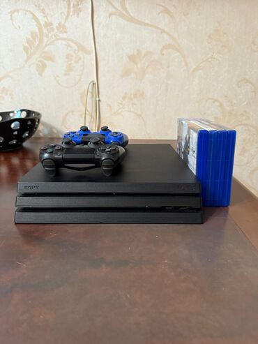 PS5 (Sony PlayStation 5): PS pro 1 TB disklər üzerinde birge verilir 
qiymet 520 AZN