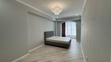 квартира с панорамными окнами: 2 комнаты, 55 м², Элитка, 12 этаж, Дизайнерский ремонт