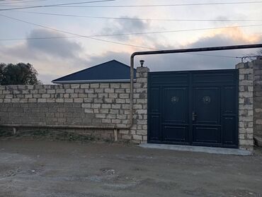 1 otaqli ipoteka evler: Maştağa qəs. 3 otaqlı, 90 kv. m, Yeni təmirli