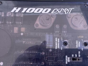 Другая автоэлектроника: Продам усилитель для авто-магнитолы Helix H1000 ESprit В отличном