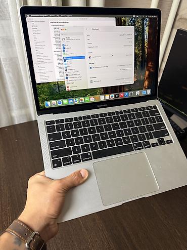 Ноутбуки Apple (MacBook): Макбук Эйр м1 16/256 гб Стоит новый аккумулятор В комплекте зарядка и — 1