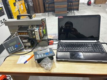 elektrik panelleri: Istənilən vidalı hava kompressorlarının elektron panellərinə