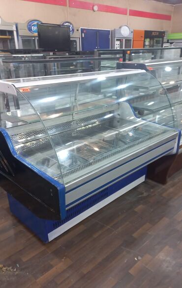 Витрины-холодильники: Kolbasa. Toyuq ağartı mehsullari üçün nəzərdə tutulub super işləyir