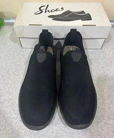 Туфли: Qara rəngli kişilər üçün slip-on ayaqqabı - Model: bağsız, slip-on - — 1