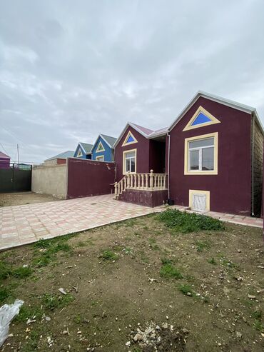 4 otaqlı həyət evi: Binə 3 otaqlı, 80 kv. m, Kredit yoxdur, Yeni təmirli