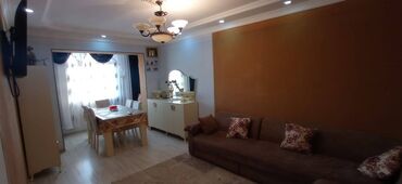 Köhnə tikili: Bakı, 3 otaqlı, Köhnə tikili, m. Gənclik, 70 kv. m -da lalafo.az — 1 Köhnə tikili: Bakı, 3 otaqlı, Köhnə tikili, m. Gənclik, 70 kv. m — 1