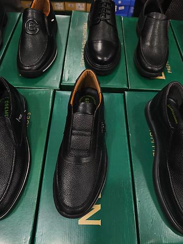 Ayaqqabılar: Kişi ayaqqabıları – klassik və gündəlik modellər Məhsul təsviri: - — 30