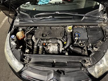 Citroen: Citroen C4: 1.6 l | 2010 г. 204000 km Hečbek — 10