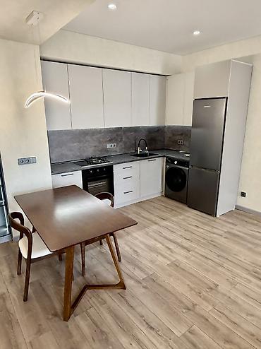 3 комнаты, 88 м², 12 мкр Элитка, 8 этаж, Евроремонт