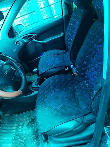 Ford: Ford Focus: 2003 г., Универсал — 8