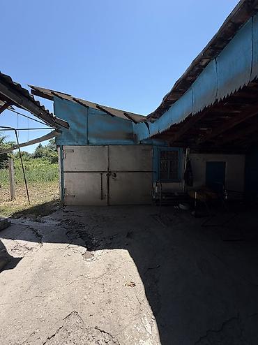 Продажа коттеджей и домов: 📍В Сокулуке продается дом расположенный на участке 10 соток. 🏷️Об at lalafo.kg — 4 Продажа коттеджей и домов: 📍В Сокулуке продается дом расположенный на участке 10 соток. 🏷️Об — 4