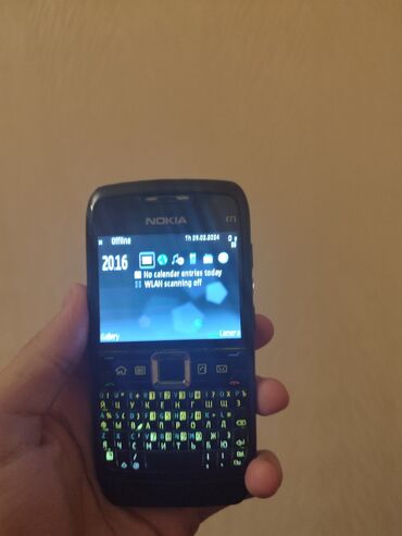 nokia 6233: Nokia E71, цвет - Черный, Кнопочный