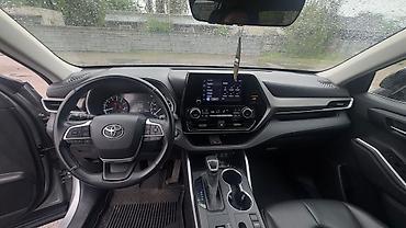Toyota: Toyota Highlander: 2023 г., 2.5 л, Автомат, Бензин, Кроссовер — 7