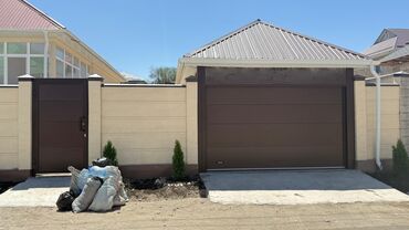 Секционные ворота: – Жогору көтөрүлөт — орун үнөмдөлөт – Кооз жана бекем көрүнүш — — 26